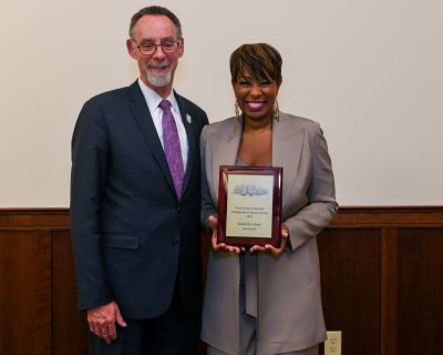 2022 Distinguished Alumni Award Recipient Kimberly Reed